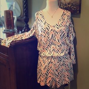 Ella Moss cold shoulder romper size M